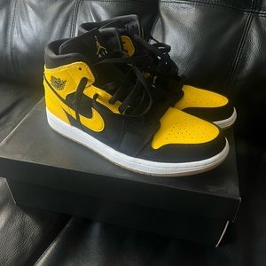 Air Jordan 1 size 9.5